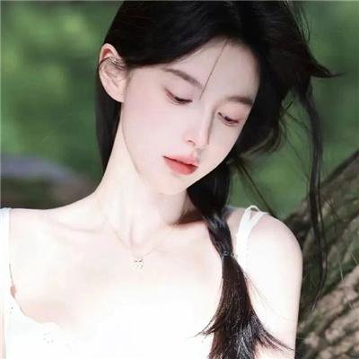 香奈儿秘密情史封面